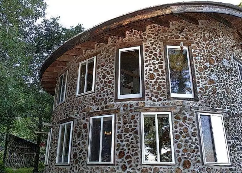 Технологія будівництва будинку з дров і глини 1