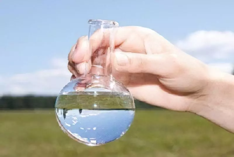 Аналіз води зі свердловини і криниці: як і куди здати воду 1