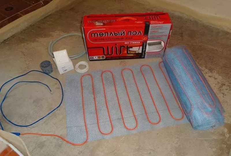 Нагрівальні мати для теплої підлоги: монтаж під плитку і підключення 2