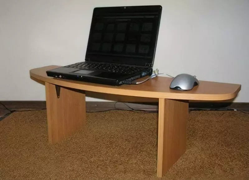 Ідеї для створення підставок і столиків під ноутбук своїми руками 9