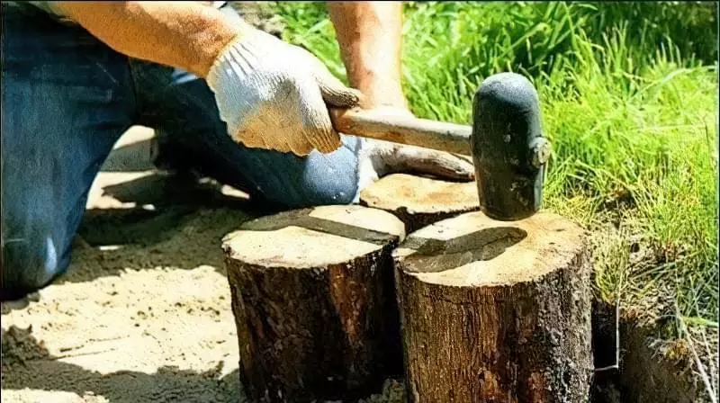 Доріжка зі зрубів дерева своїми руками 3