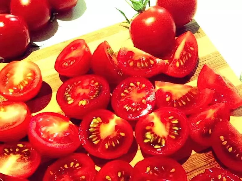 Салат з баклажанів з помідорами 4