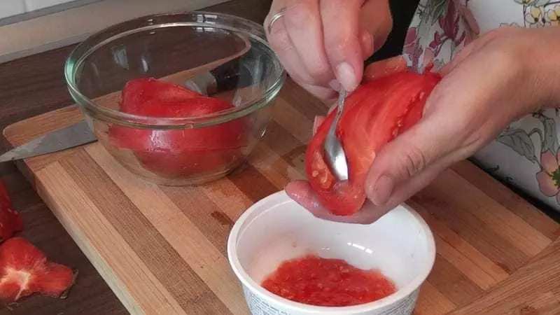 Як зібрати насіння помідорів 2