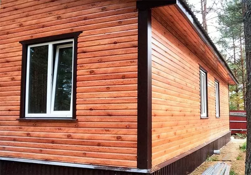 Чим краще обшити дерев'яний будинок зовні, вибір і застосування матеріалів 16