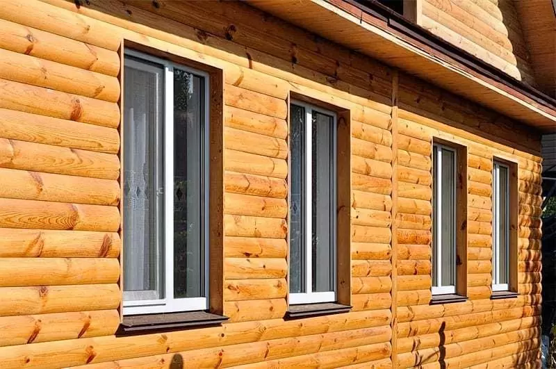 Чим краще обшити дерев'яний будинок зовні, вибір і застосування матеріалів 5