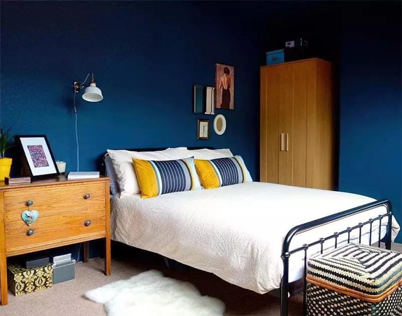Синій колір в інтер'єрі спальні - відтінки захоплюючі дух 22