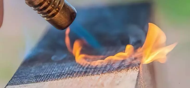 Обробка деревини відкритим полум'ям 4