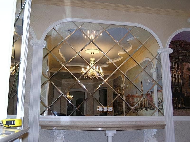 Дзеркальне панно на стіну: яке вибрати і як зробити 58 Дзеркальне панно на стіну: яке вибрати і як зробити 51