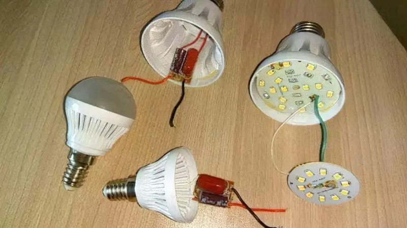 Як відремонтувати світлодіодну лампочку на 220 В 2