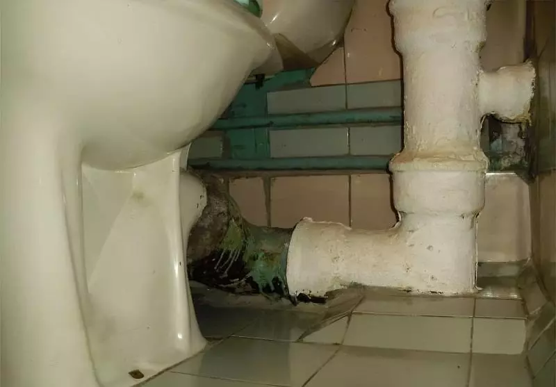 Шумоізоляція каналізаційного стояка в квартирі 1