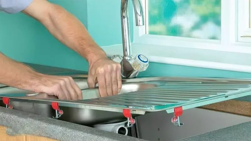 Як врізати мийку в стільницю своїми руками 10