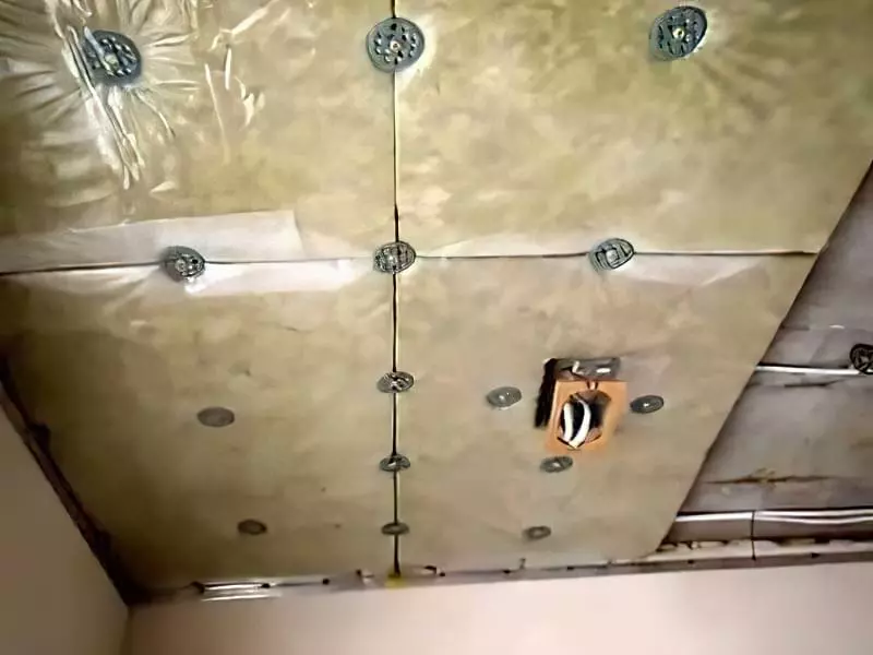 Звукоізоляція стелі в квартирі під натяжну стелю: види звукоізоляції 8